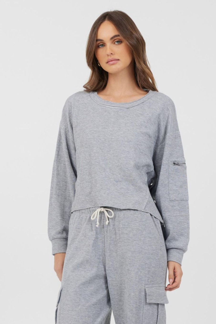 Women Vintage Havana Sweatshirts | Heather Grey Bounded Textured Jersey Utility Crewneck